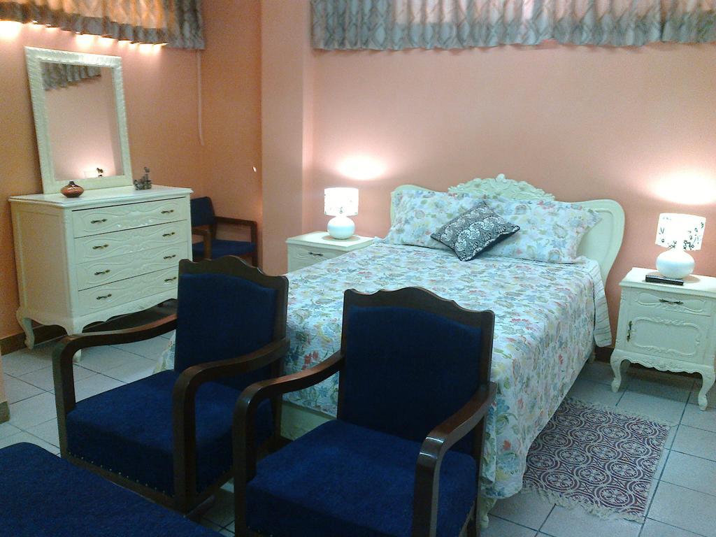 Strenua Santa Maria Suites Trujillo Exterior foto
