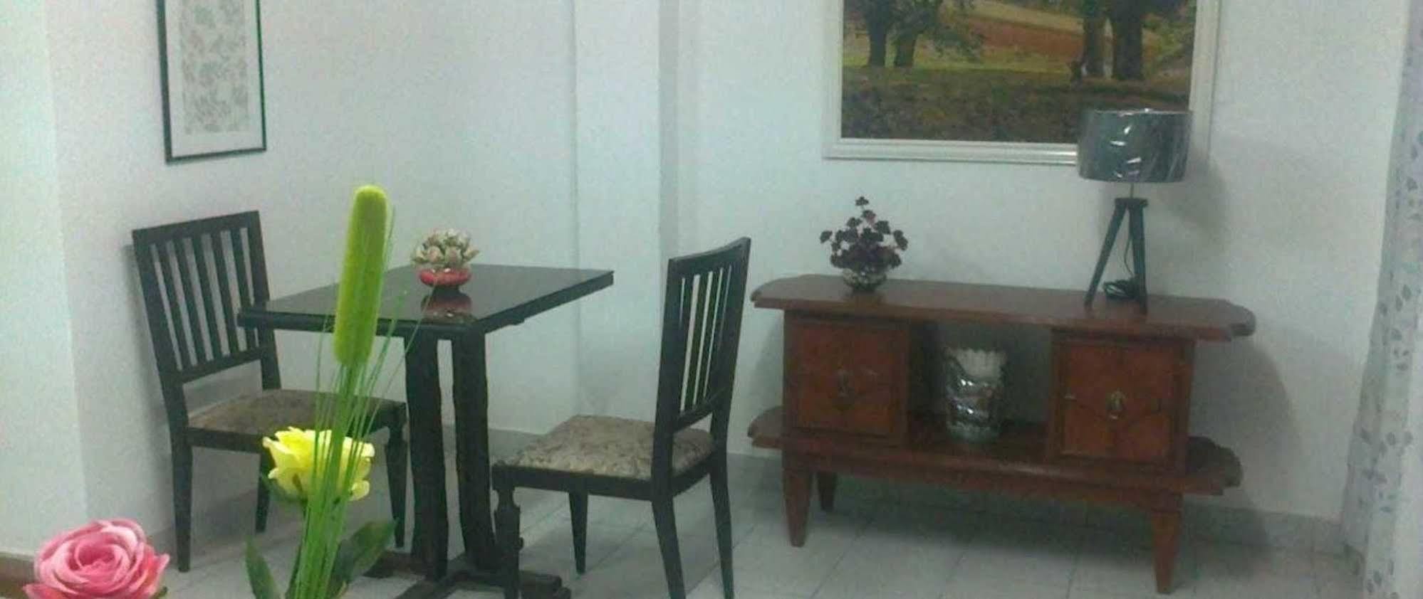 Strenua Santa Maria Suites Trujillo Exterior foto